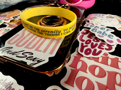 Her Yella Peace Serenity Band🙏🏻👸📘