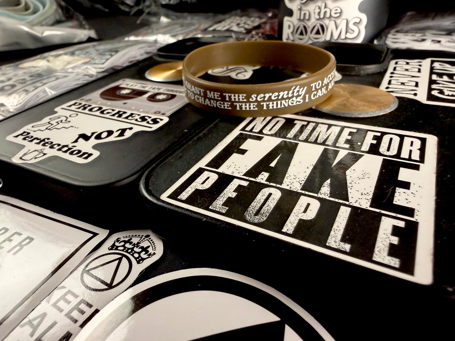 Down Recovery Brown Serenity Band🙏🏻👑📘