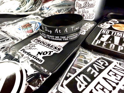 Blacked Out One Day & Serenity Band W/Recovery Stickers🙏🏻👑📘