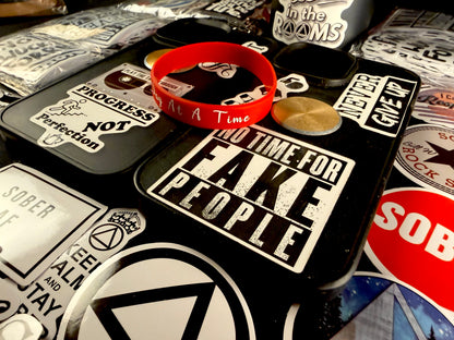 Heart’z Red One Day Band🙏🏻👑📘