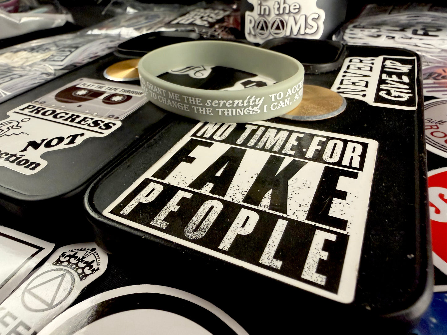 Honesty Green Serenity Band🙏🏻👑📘